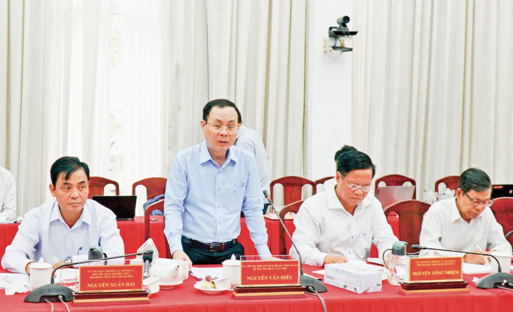 Tiếp Đoàn công tác của đồng chí Nguyễn Văn Hiếu, Ủy viên dự khuyết Ban Chấp hành Trung ương Đảng, Bí thư Thành ủy TP. Cần Thơ đến thăm và làm việc tại Vườn ươm Công nghệ Công nghiệp Việt Nam – Hàn Quốc